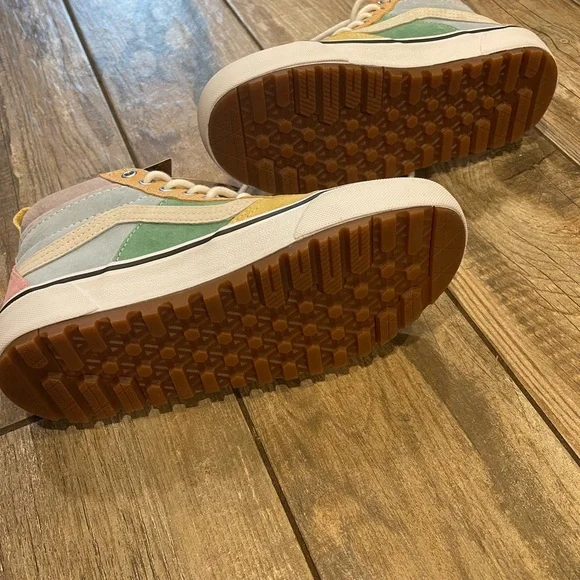 Vans Sk8-Hi MTE-2 Pastel Hi-Top Sneakers - Picture 6 of 6